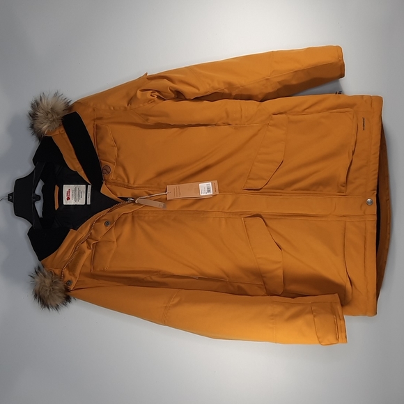 Fjallraven Jackets & Blazers - NWT FJALL RAVEN ACORN WOMEN'S JACKET SZ L.